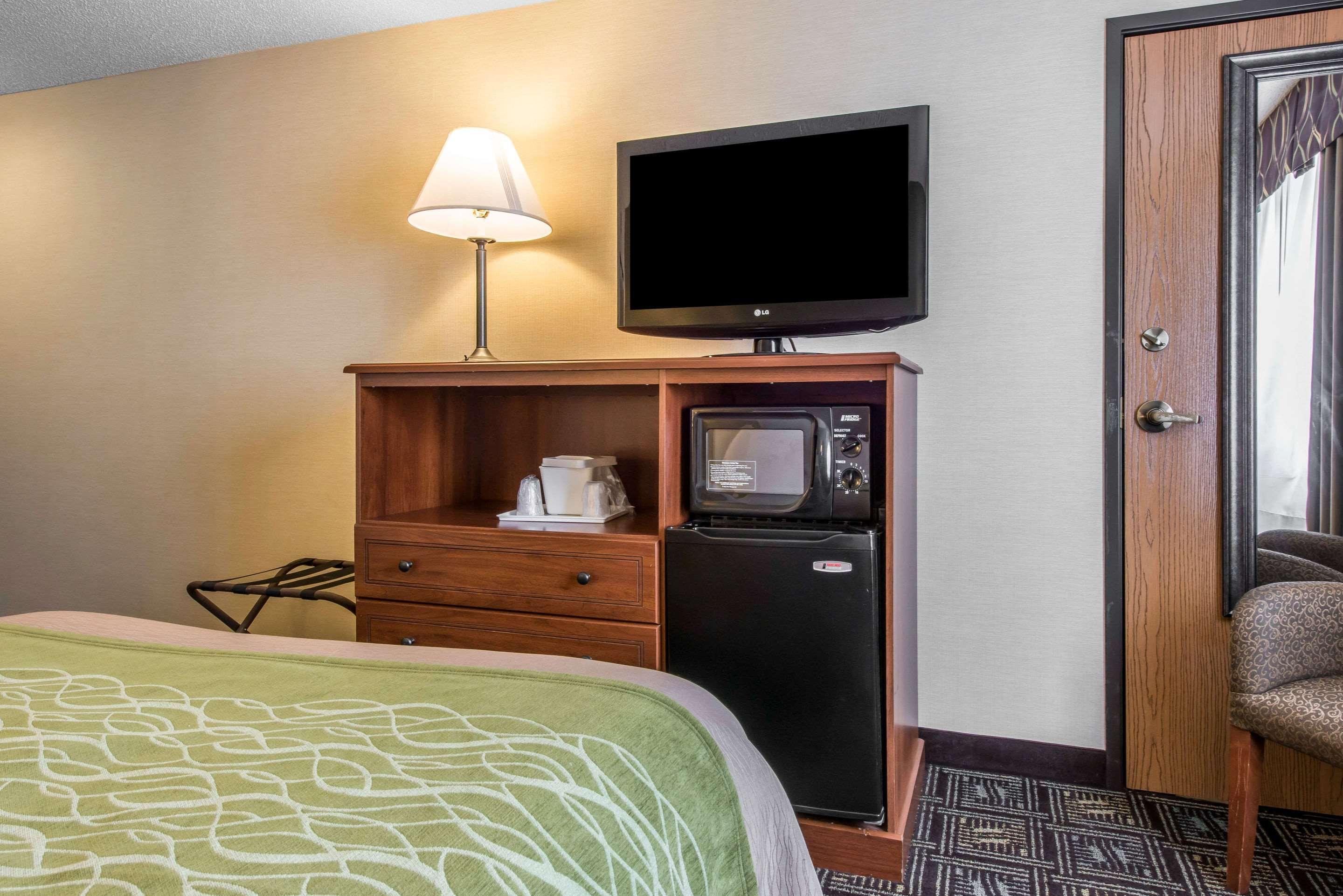 Comfort Inn Weirton Dış mekan fotoğraf
