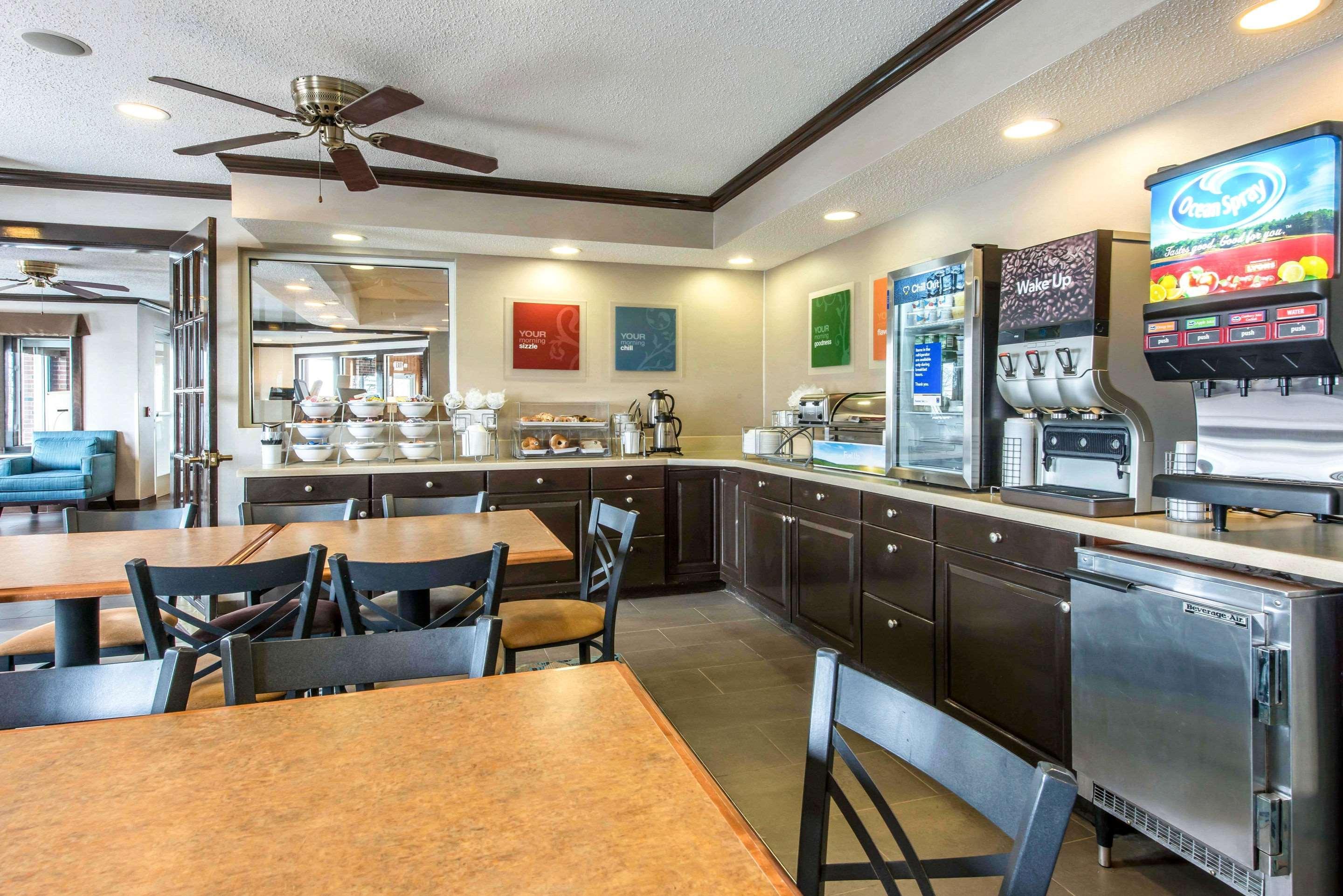 Comfort Inn Weirton Dış mekan fotoğraf
